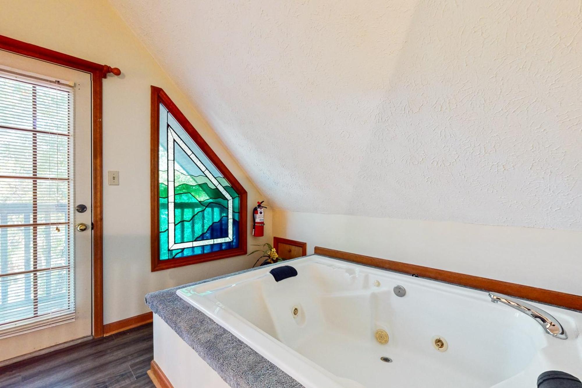 Peaceful Pine Villa Pigeon Forge Ngoại thất bức ảnh